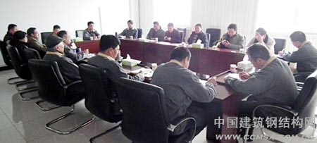 法因数控：公司召开发展分析研讨会
